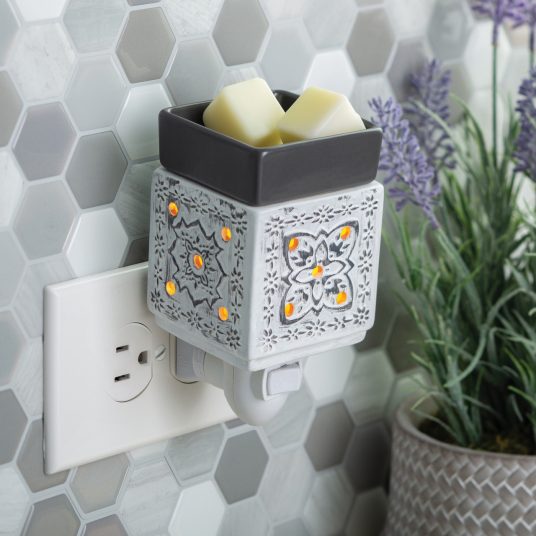 Modern Cottage Pluggable Warmer